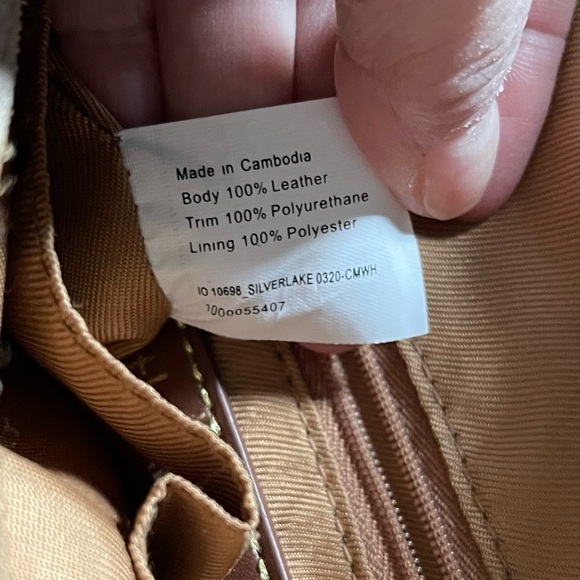 The Sak Silverlake Ivory Crossbody Leather Bag - Picture 10 of 16